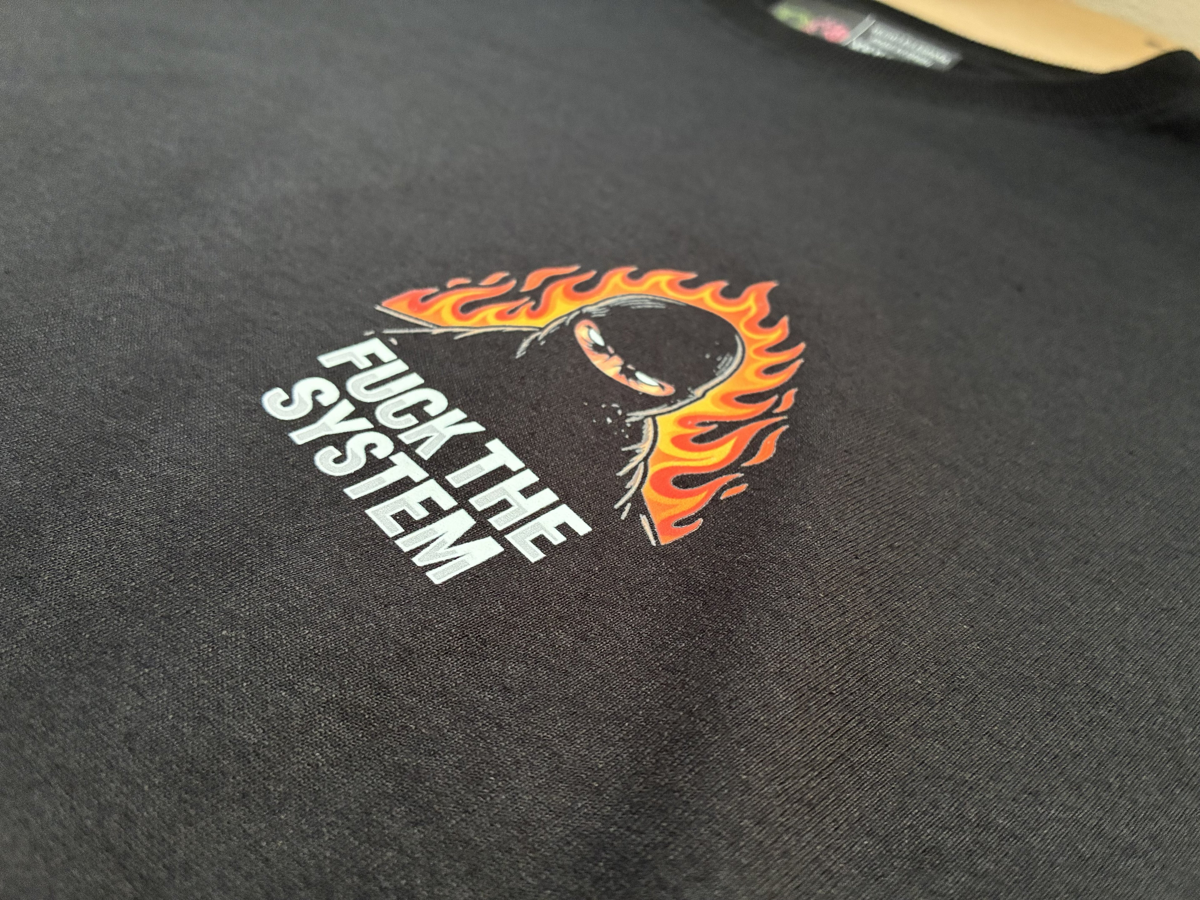 Camiseta Oversized "Fuck The System" – Black Edition