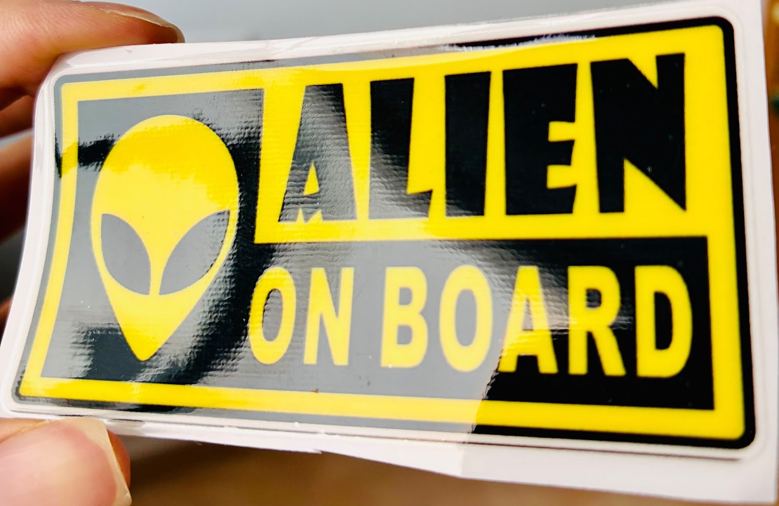 Pegatina Alien on Board DTF UV
