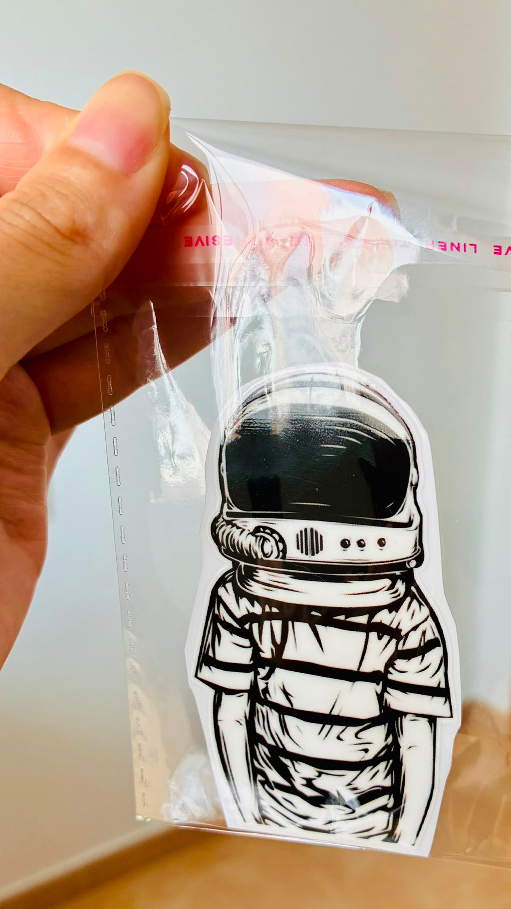 PEGATINA / STICKER ASTRONAUTA DTF UV