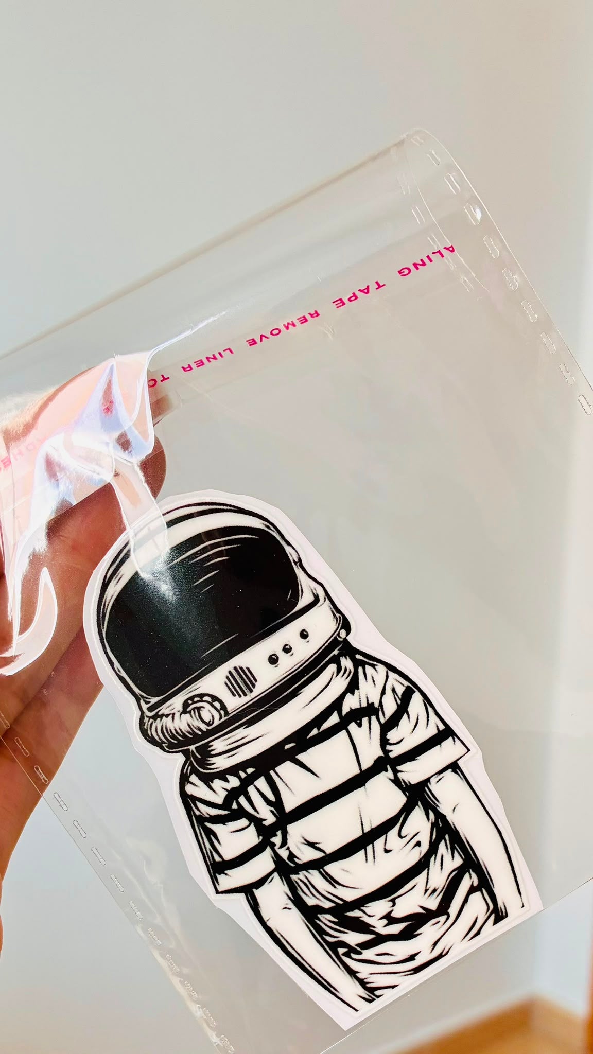 PEGATINA / STICKER ASTRONAUTA DTF UV