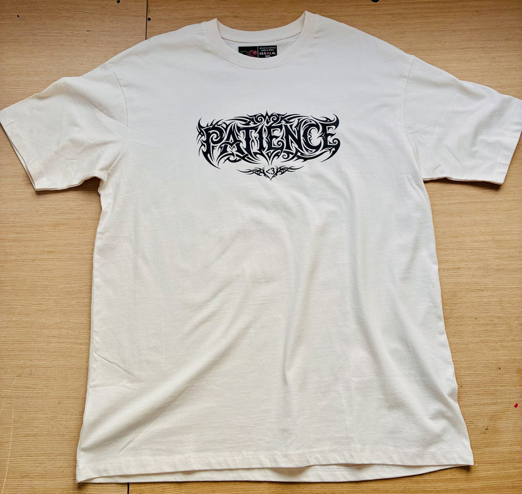 Camiseta Oversized Patience