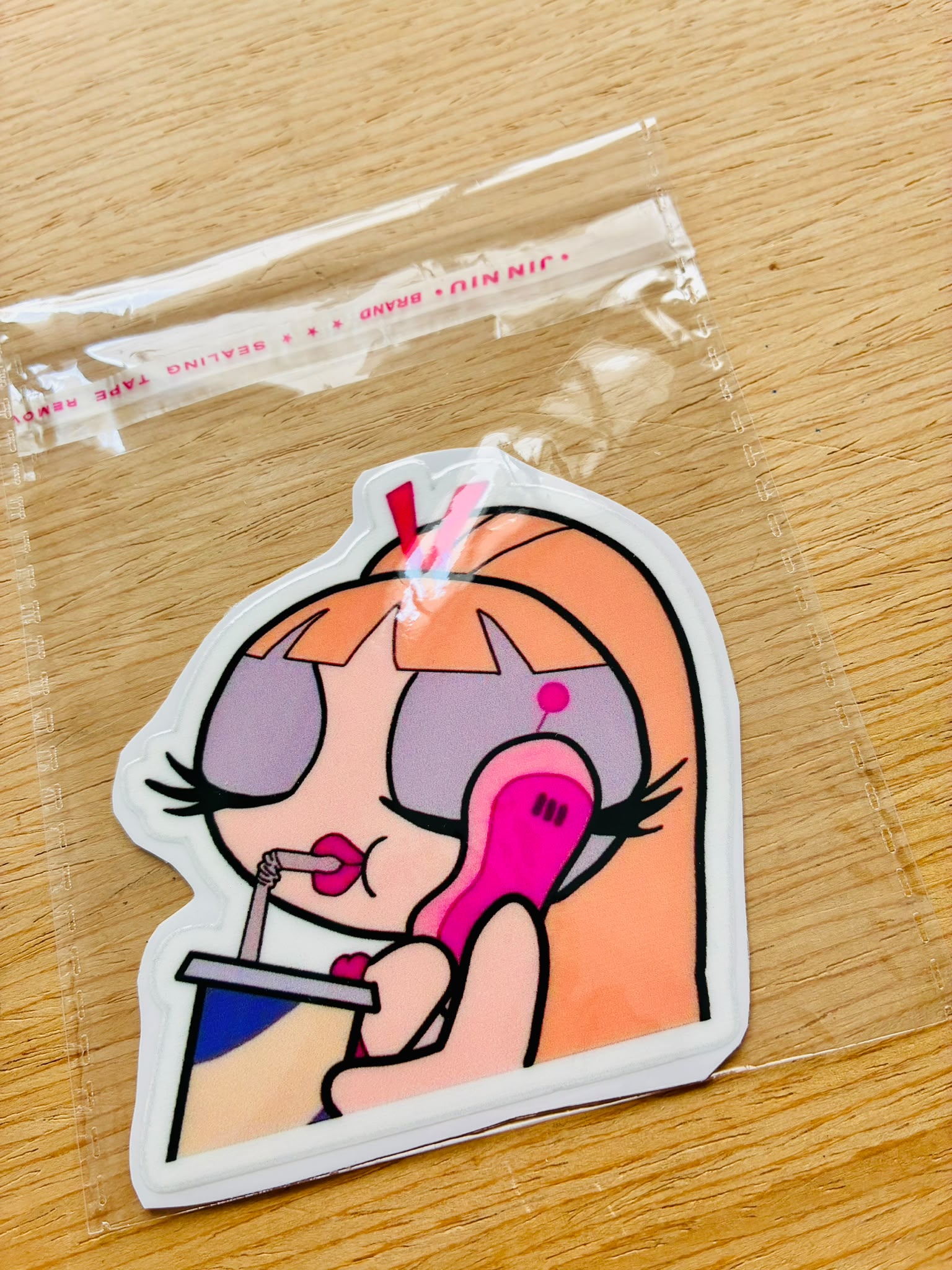 Sticker DTF UV "CHICA BOMBOM" – Soft Edition