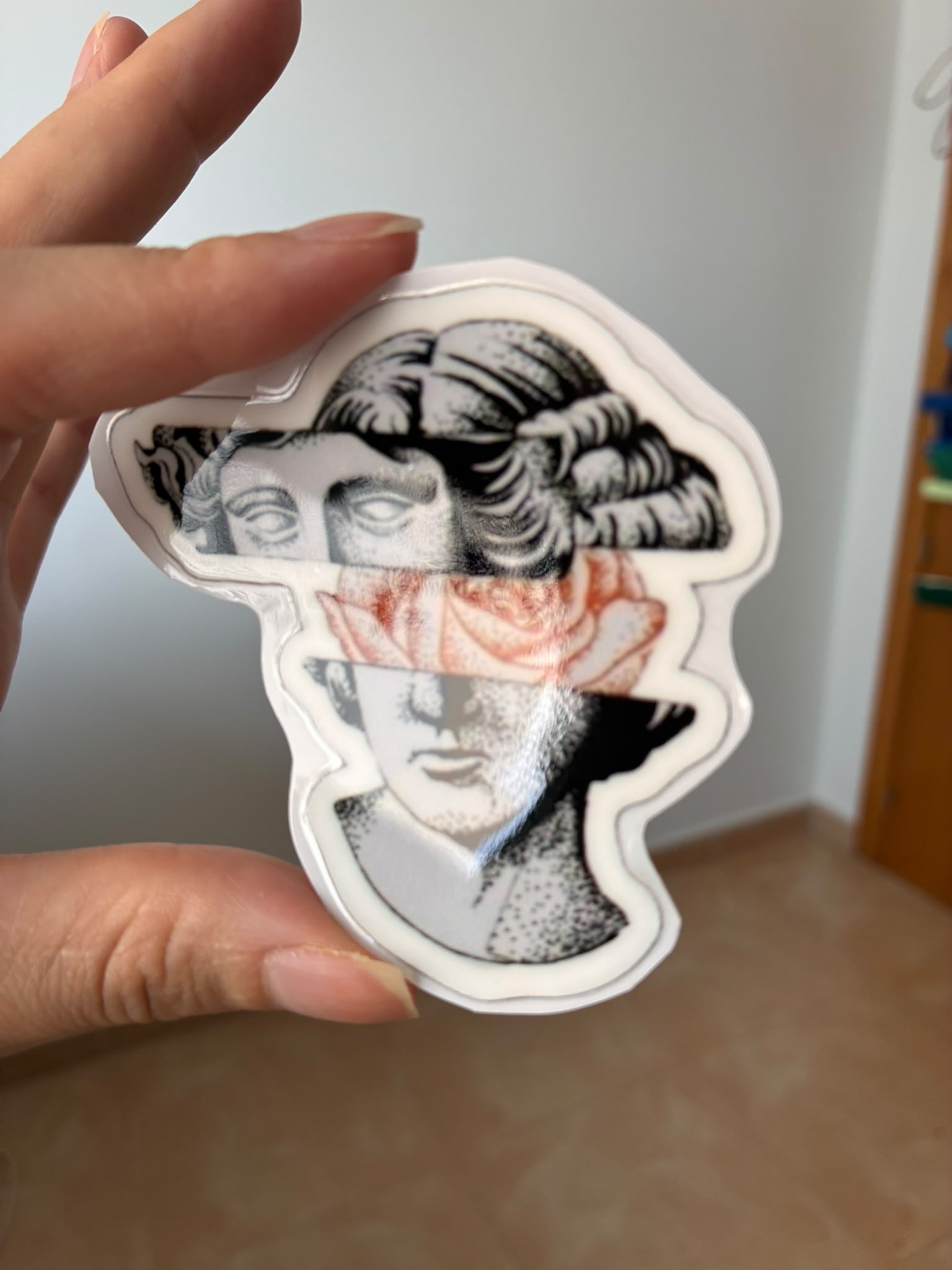 Sticker DTF UV "Fragmented Bust" – Soft Edition