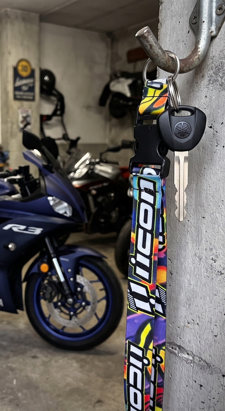 Lanyard Racing "Psychedelic Ride" – Edición Exclusiva