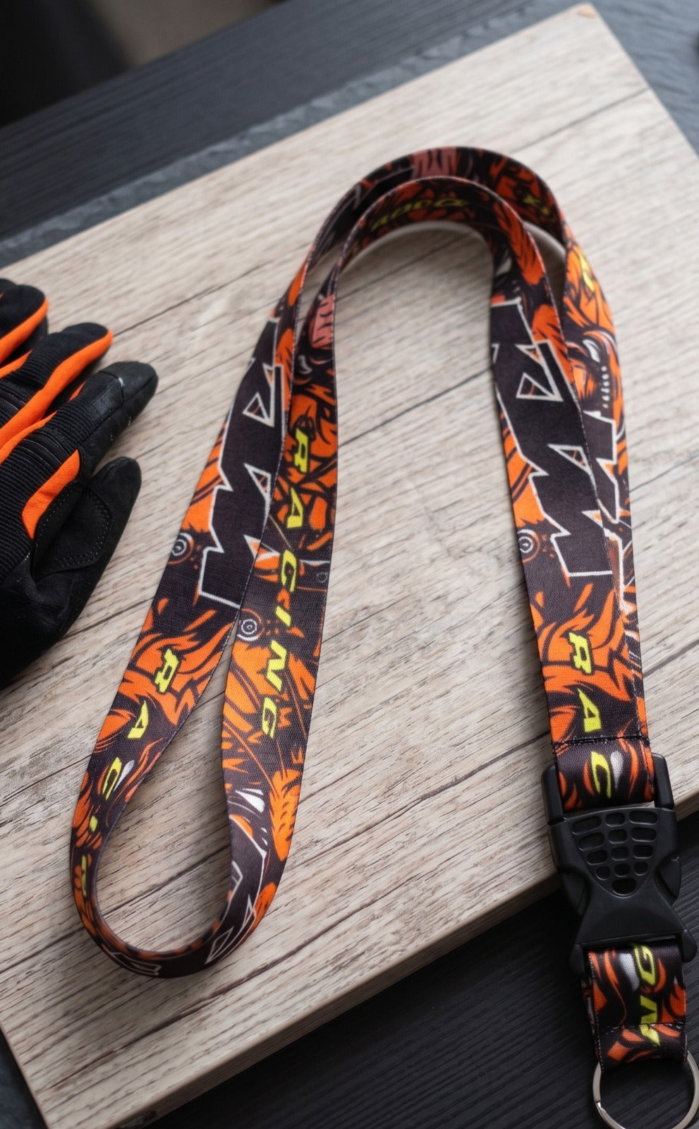 Lanyard Racing "Orange Ready" – Edición Limitada