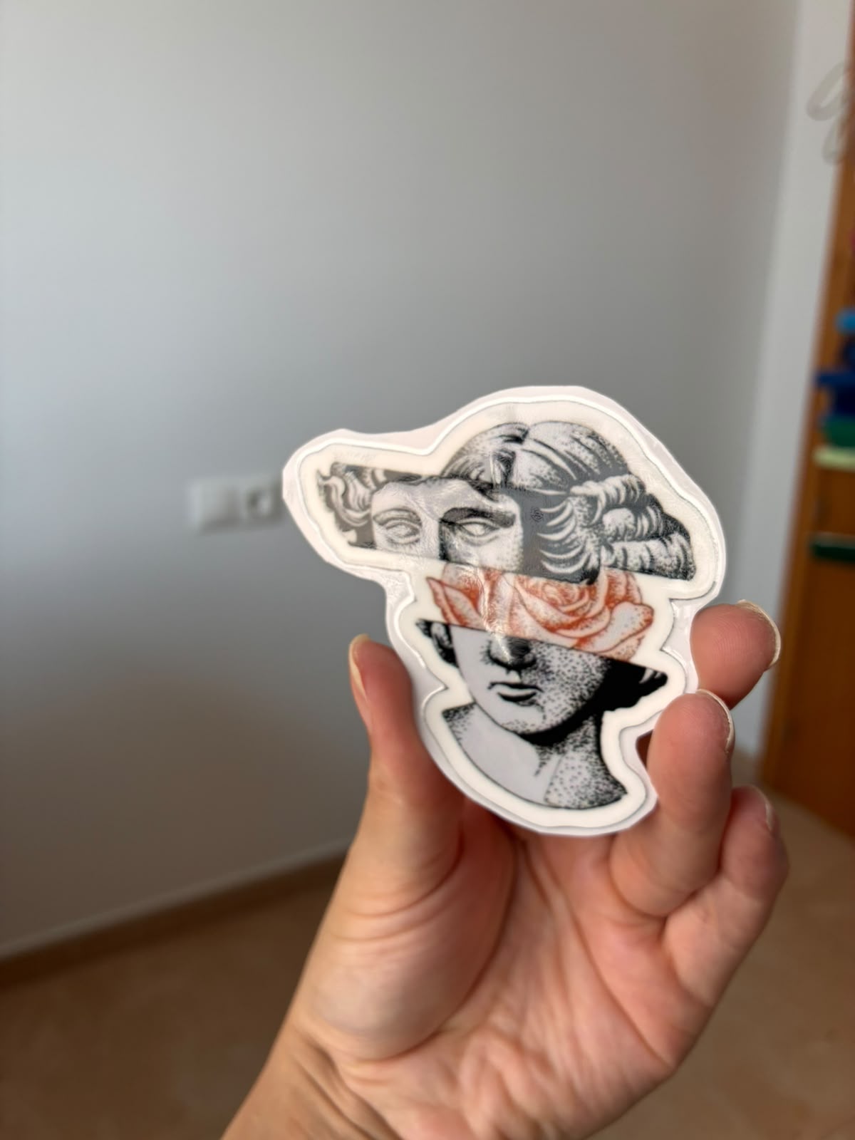 Sticker DTF UV "Fragmented Bust" – Soft Edition