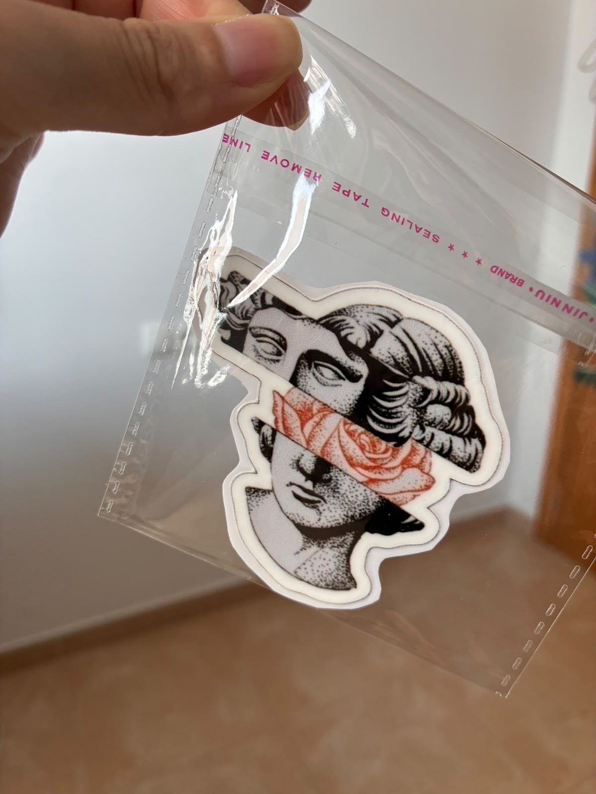 Sticker DTF UV "Fragmented Bust" – Soft Edition